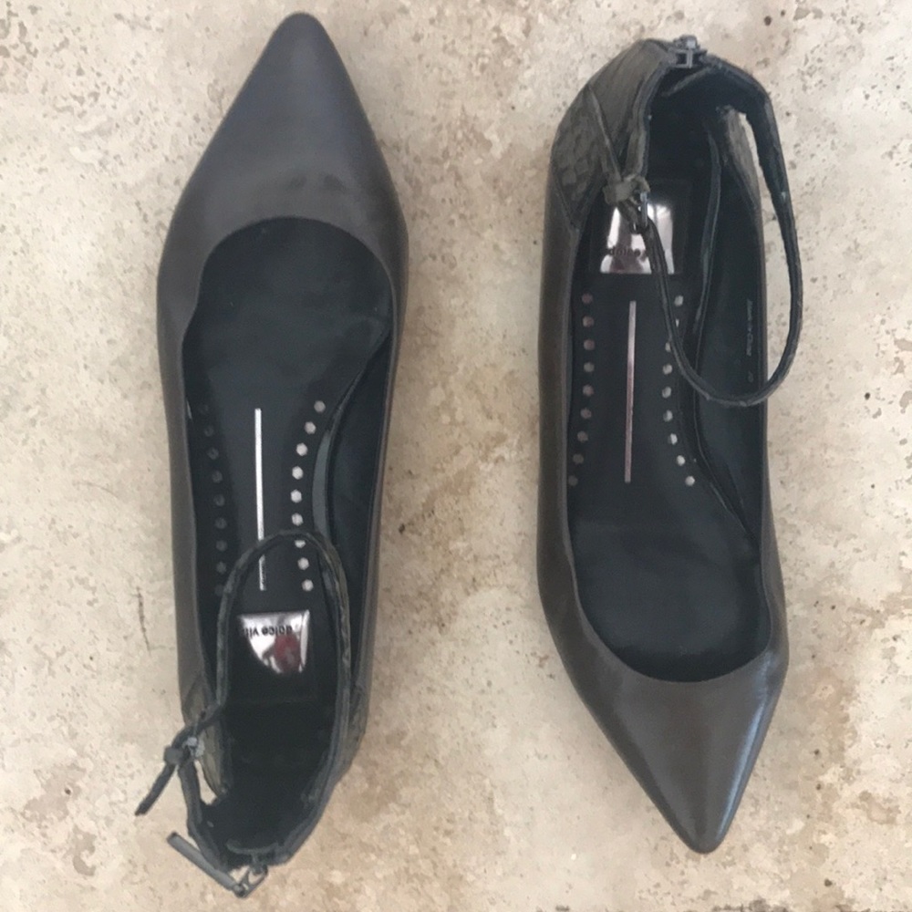 Flat Pumps